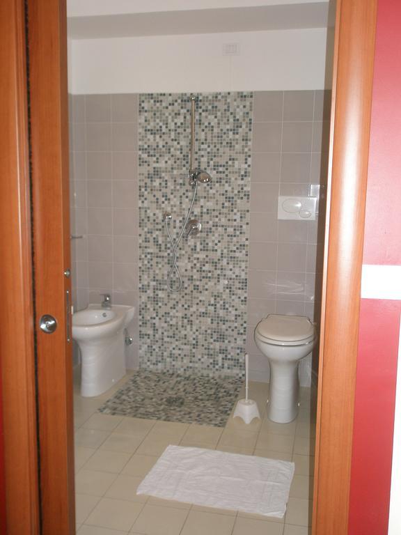 Convento Cappuccini Casa S. Paolo Hotel Viterbo Kamer foto