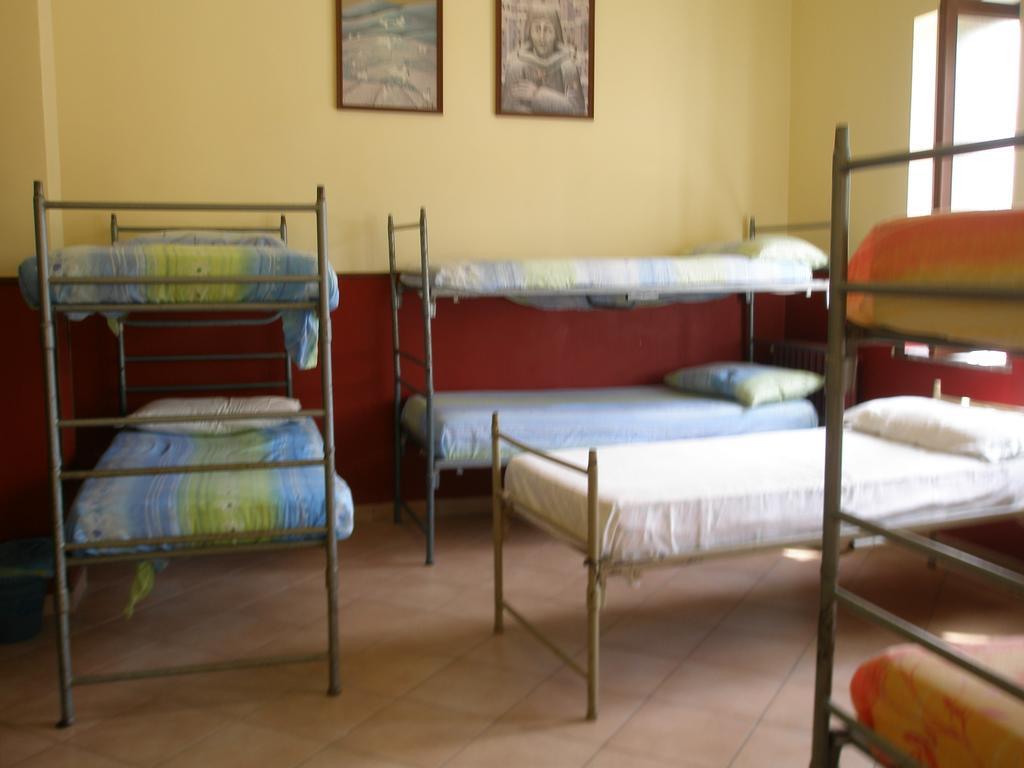 Convento Cappuccini Casa S. Paolo Hotel Viterbo Kamer foto