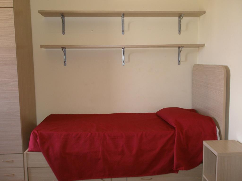 Convento Cappuccini Casa S. Paolo Hotel Viterbo Kamer foto
